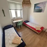 Getwet Surfcamp Frühstückspension 3*