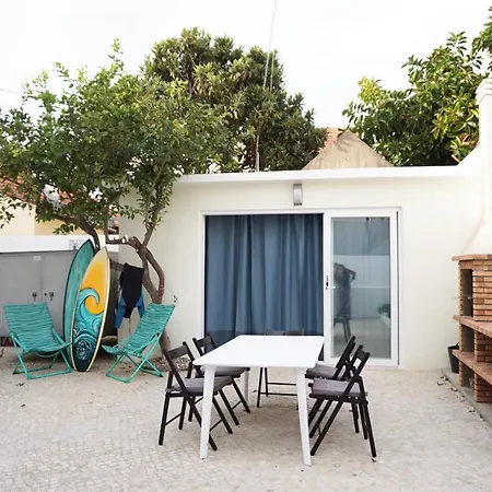 Getwet Surfcamp Αλμάδα