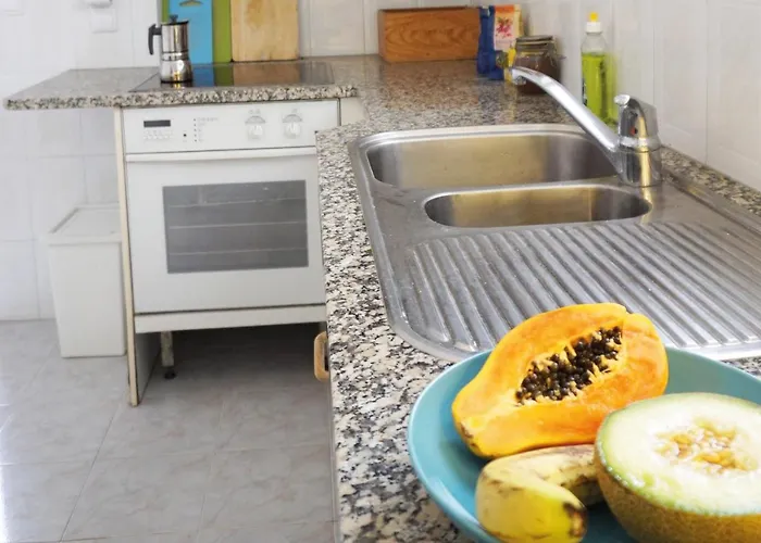 Bed and Breakfast Getwet Surfcamp