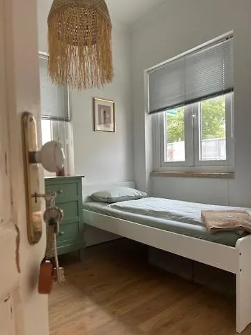 Getwet Surfcamp Bed and Breakfast