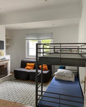 Getwet Surfcamp Bed & Breakfast Costa da Caparica