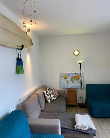 לינה וארוחת בוקר Getwet Surfcamp