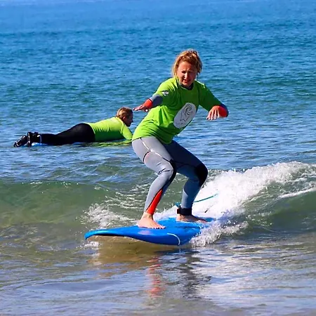 B&B Getwet Surfcamp 3*