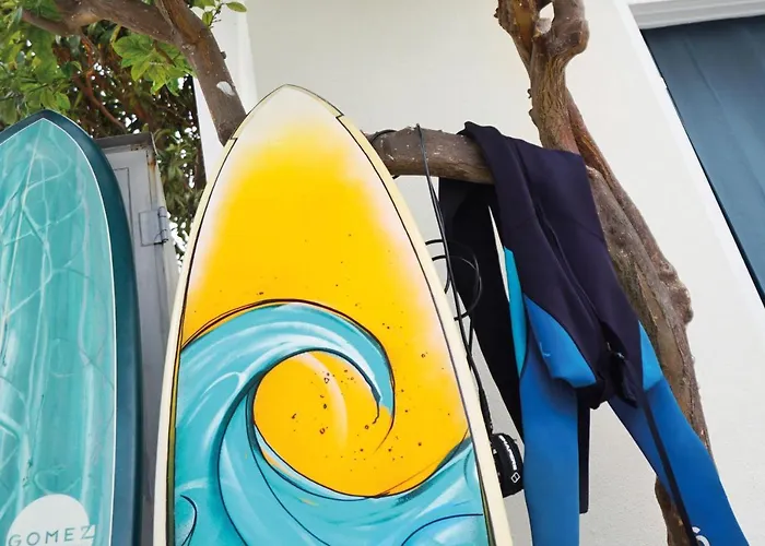 Getwet Surfcamp 3* ألمادا