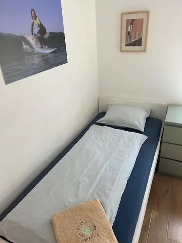 فندق مبيت وإفطار Getwet Surfcamp 3*