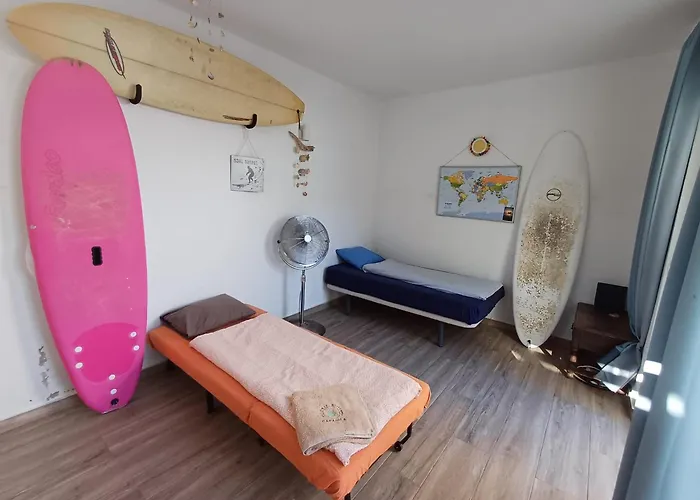 فندق مبيت وإفطار Getwet Surfcamp